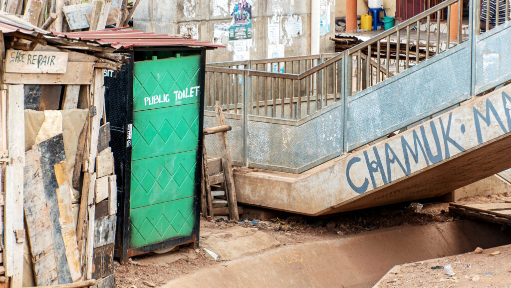 Repair kiosks and shops have sprouted along the highway
